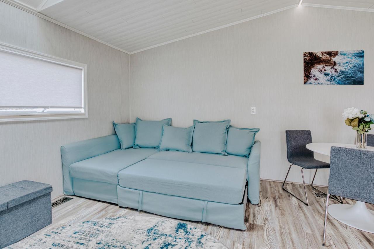 Modern & Cozy Stand-Alone Apartment - Perfect Stay Painted Post Luaran gambar